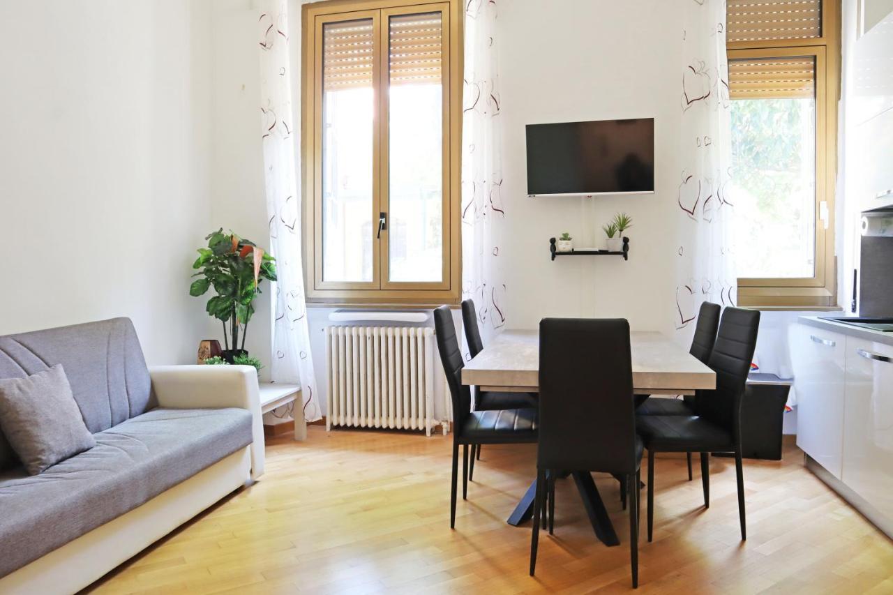 Cenisio Comfort House Милано Екстериор снимка